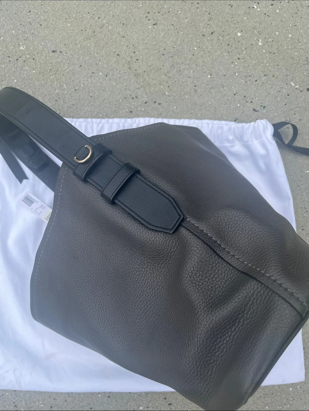 Marc Jacobs Black Pebbled Leather Messenger Tote